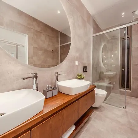 Su In Kalkan 1 * Kas